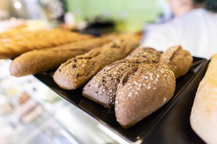 ψωμάκια πολυσπορα roby 2